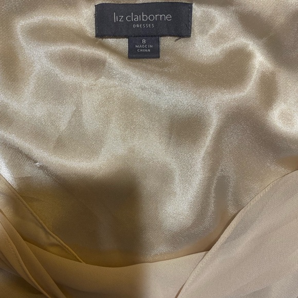 The dresses are like new, only worn once. some are size 6,8,10 and 12 - Picture 14 of 16